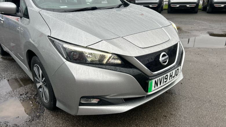 Nissan LEAF 110kW Acenta 40kWh 5dr Auto Electric Hatchback